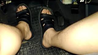 Housemate's Asadi Leather Slippers Pedal Pumping