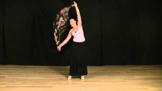 Flamenco shawl (mantón) exercises: Cruce por delante y detrás