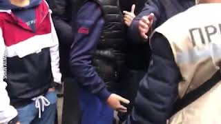 6 октября, 2020 -- В Бишкеке напали на журналистов "Клоопа"