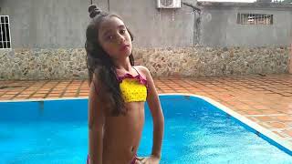 Modelando mis trajes de baño// LA SUPER BEBA