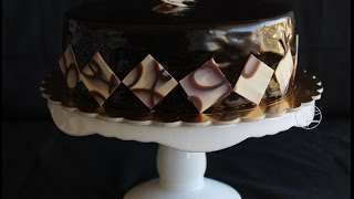 Torta setteveli parte I: pralinato, glassa a specchio e pan di spagna