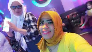 met ultah mba nani salon
