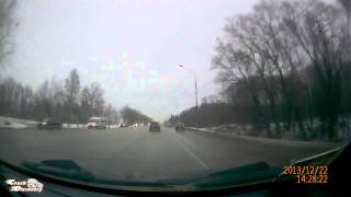 Подборка аварий за НОВЫЙ ГОД 2015.Гололед на дороге. Зимние аварии 2015