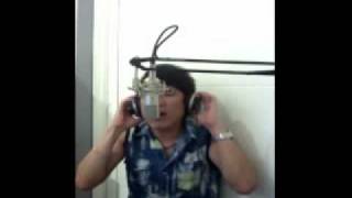 FILIPINO MAN cover the song ( GO THE DISTANCE ) MICHAEL BOLTON