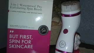 Grace & Stella 3 in 1 Waterproof Exfoliating Spin Brush Review | SteviiLove