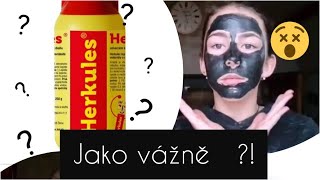 DIY černá maska na obličej