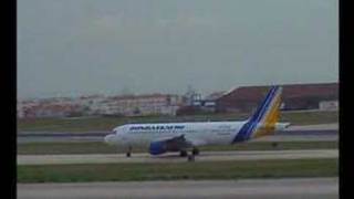 Donbassaero Airbus A320-211