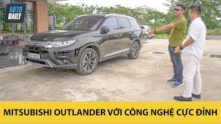 Đây là chiếc Mitsubishi Outlander đỉnh nhất thế giới về công nghệ do bàn tay người Việt tạo nên