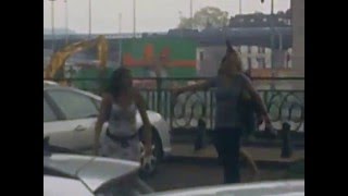 Драка проституток за место - Bagarre des pute pour la place - The fight prostitutes for a place
