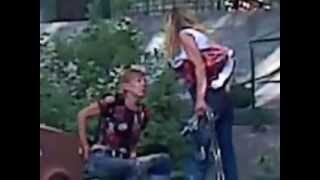 Драка пьяных баб 2 3gp
