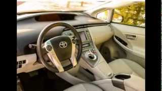 Toyota Prius (Aqua) 3 ZVW30 2009-... diagnostic OBD port connector socket location DLC DATA LINK