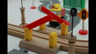 Деревянные паровозики Roys Woody. Первая серия