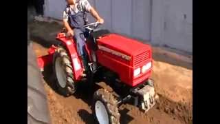 traktor Mitsubishi MT 180 D