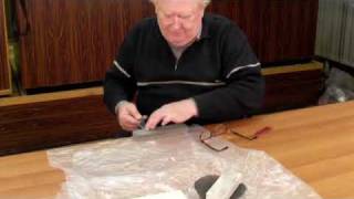 knife grip for sharpening  (on russian language)