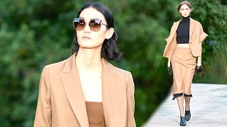 Max Mara Resort Мода в Милане 2023 / Одежда, сумки и аксессуары