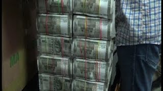 पोंटी चड्ढा ग्रुप की दो गाड़ियों से 7.5 करोड़ बरामद