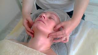 Обучение авторской методике моделирующего массажа лица