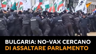 #Bulgaria: no-vax cercano di assaltare parlamento