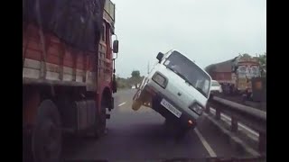 Gujarat, Van flips 180 degrees in front of truck; WATCH THE SHOCKING ESCAPE