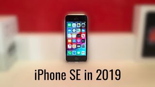 Should YOU Buy iPhone SE in 2019?