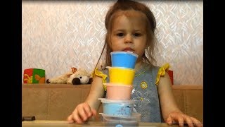 Открываем Слаймы с Игрушками Сюрпризами. Видео для детей