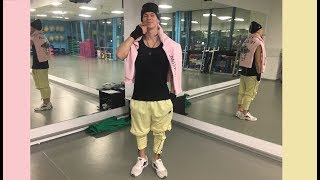GAZIROVKA - Black - официальный танец (танцы в твоей кровати)