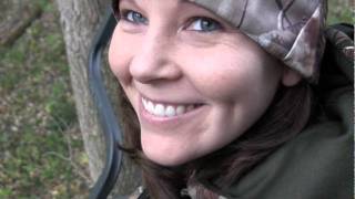 Hot Girl kills Indiana Whitetail
