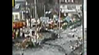 3月11日 気仙沼 神山川を越える津波 Kesennuma Tsunami