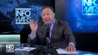 Alex Jones Confuses the Latest Star Wars Film with Incest