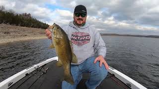 Early Winter BASS on Bull Shoals Lake