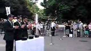 Ueno burning dolls ceremony 3