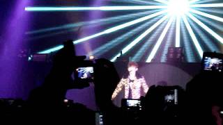 [fancam] 120212 Hyunseung solo - 아무렇지 않니 (Don't You Mind It?) (Beautiful Show in Berlin)