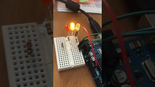 Blinken mit Arduino und millis()