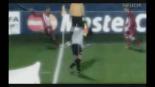 Chamakh VS Bendtner HD