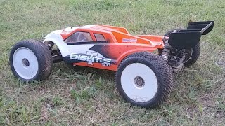 Losi 8ight T - Live