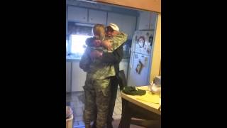 Soldier suprise homecoming for grandpa
