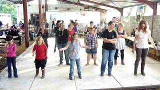 La danse de la corde à sauter