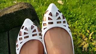 pointy toe flats