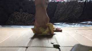 Kelly’s barefoot bread crush