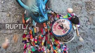 Spain: Residents of Piornal throw thousands of turnips on Jarramplas as traditional festival returns