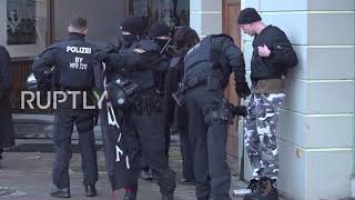 Germany: Anti-vaxxers demo takes place near Nuremberg, met with counter-protest