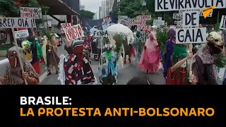 #Brasile: la protesta anti-Bolsonaro guidata dalle donne scende nelle strade di San Paolo