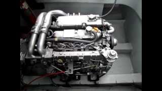 エンジン　４ＪＨ３－ＨＴＺ１　８５馬力