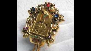 Фур-клип Часы с кукушкой, CORO Pegasus, США.