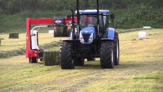 NEW HOLLAND　ビッグベーラー