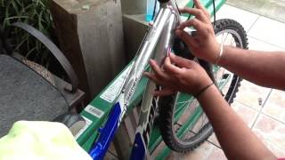 Tutorial instalacion calcas para la bicicleta