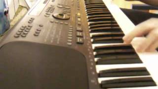 Showing an old Technics sx-KN800 PCM keyboard