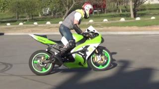 Дрифт на мотоцикле Kawasaki ninja Alex Burn