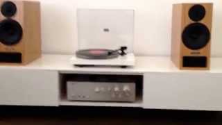 Yamaha A-S2000 - PMC Twenty 22 - Pro-Ject Esprit - Ortofon 2M Blue