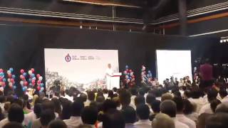 Prime Minister Lee Hsien Loong thanks Mah Bow Tan and Wong Kan Seng
